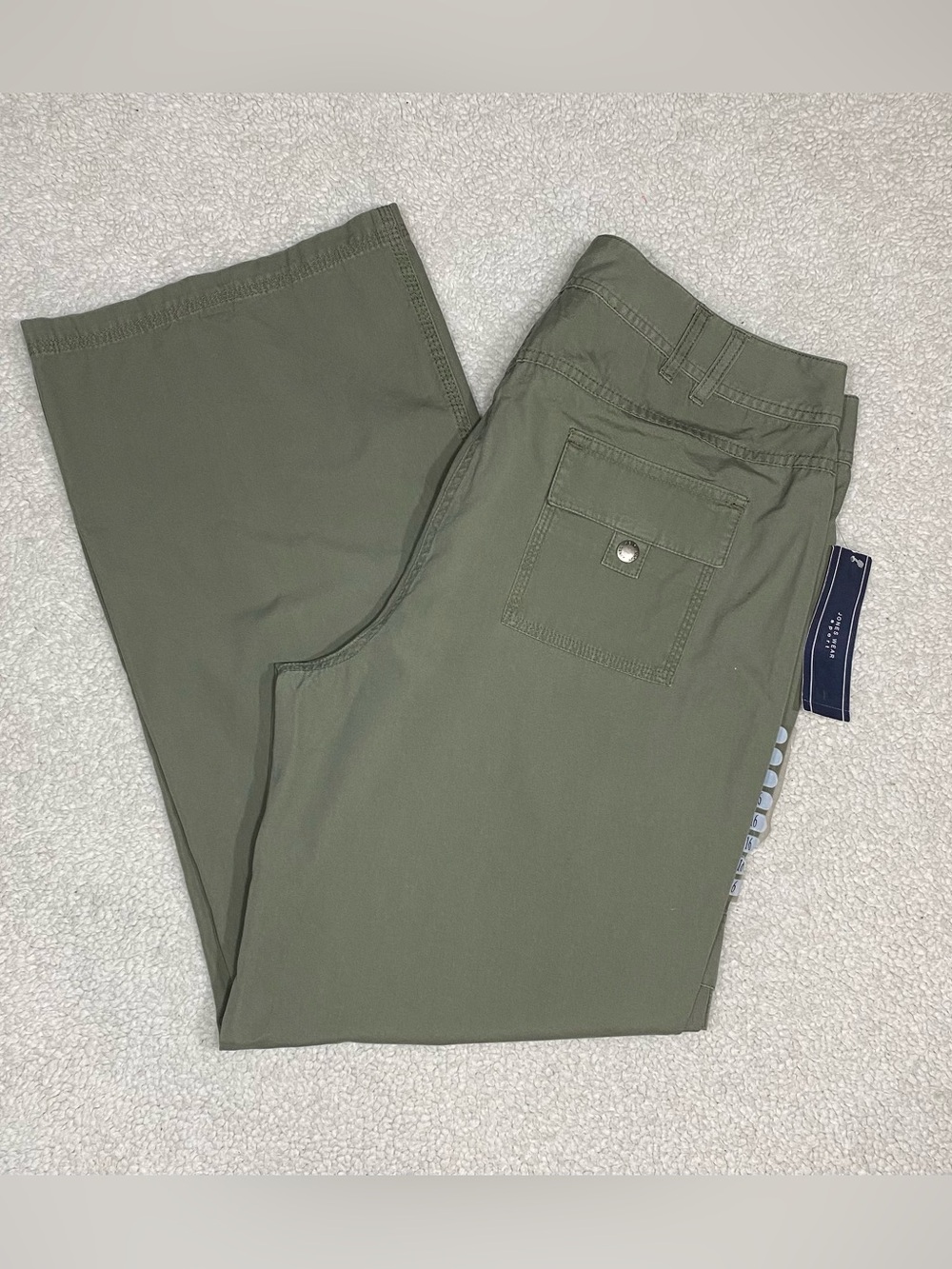Jones Wear Women’s Cargo Pants